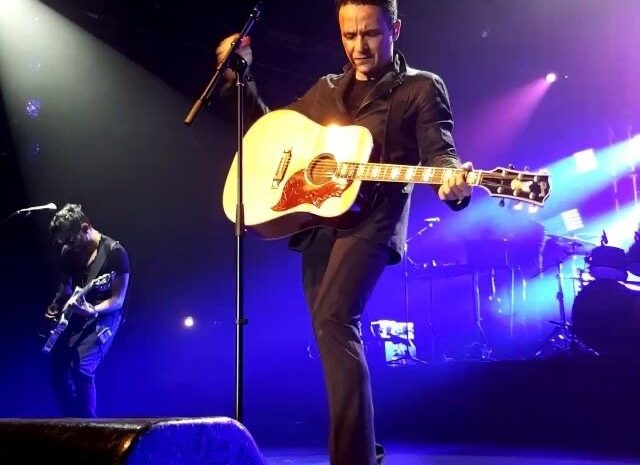 ¡Siente la pasión tropical! Fonseca revela su nuevo álbum ‘Tropicalia’