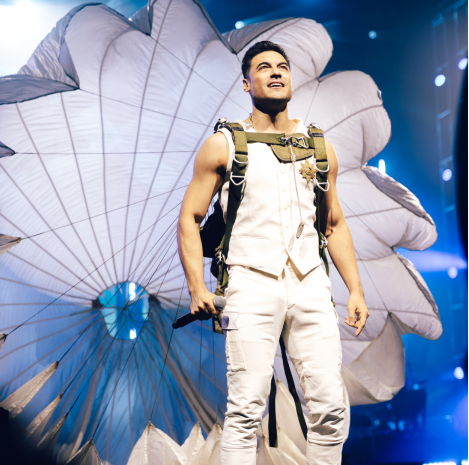  Carlos Rivera Conquista con su Concierto Más Importante: 20 Años en el Escenario