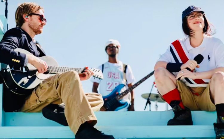 Billie Eilish Cautiva con su Voz en la Clausura de los Juegos Olímpicos de París 2024