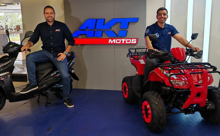  La Curacao presenta las nuevas motocicletas de AKT MOTOS para mejorar la movilidad en Guatemala