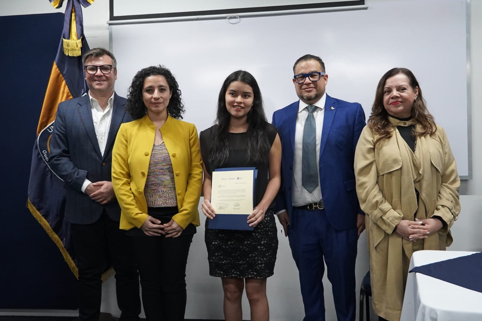 AGINPRO y FUNDADELA otorgan la Beca AGINPRO para Mujeres Productoras