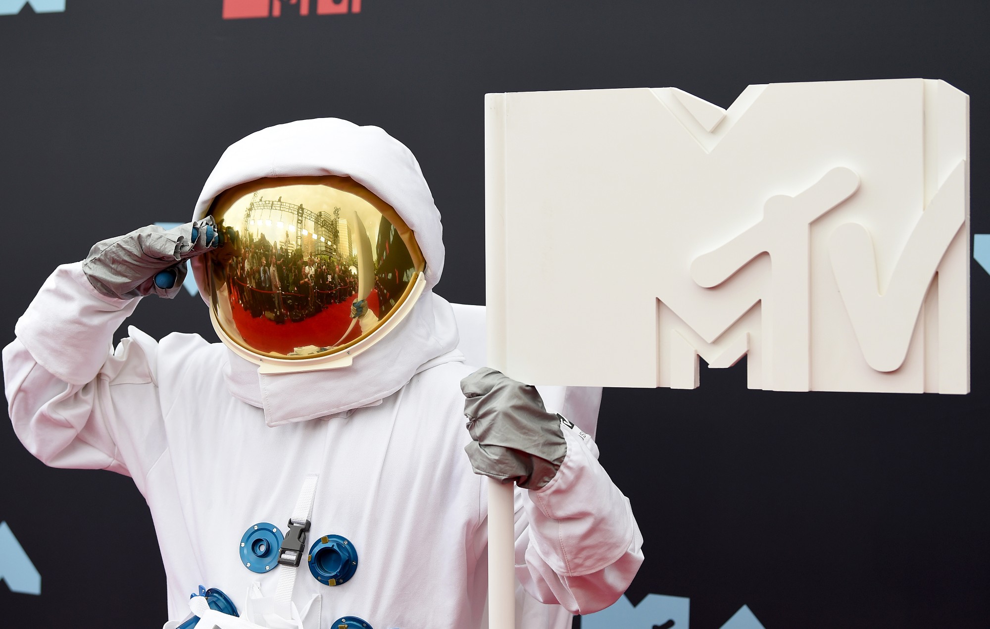 Las reinas de la música brillan en los VMA’s 2025