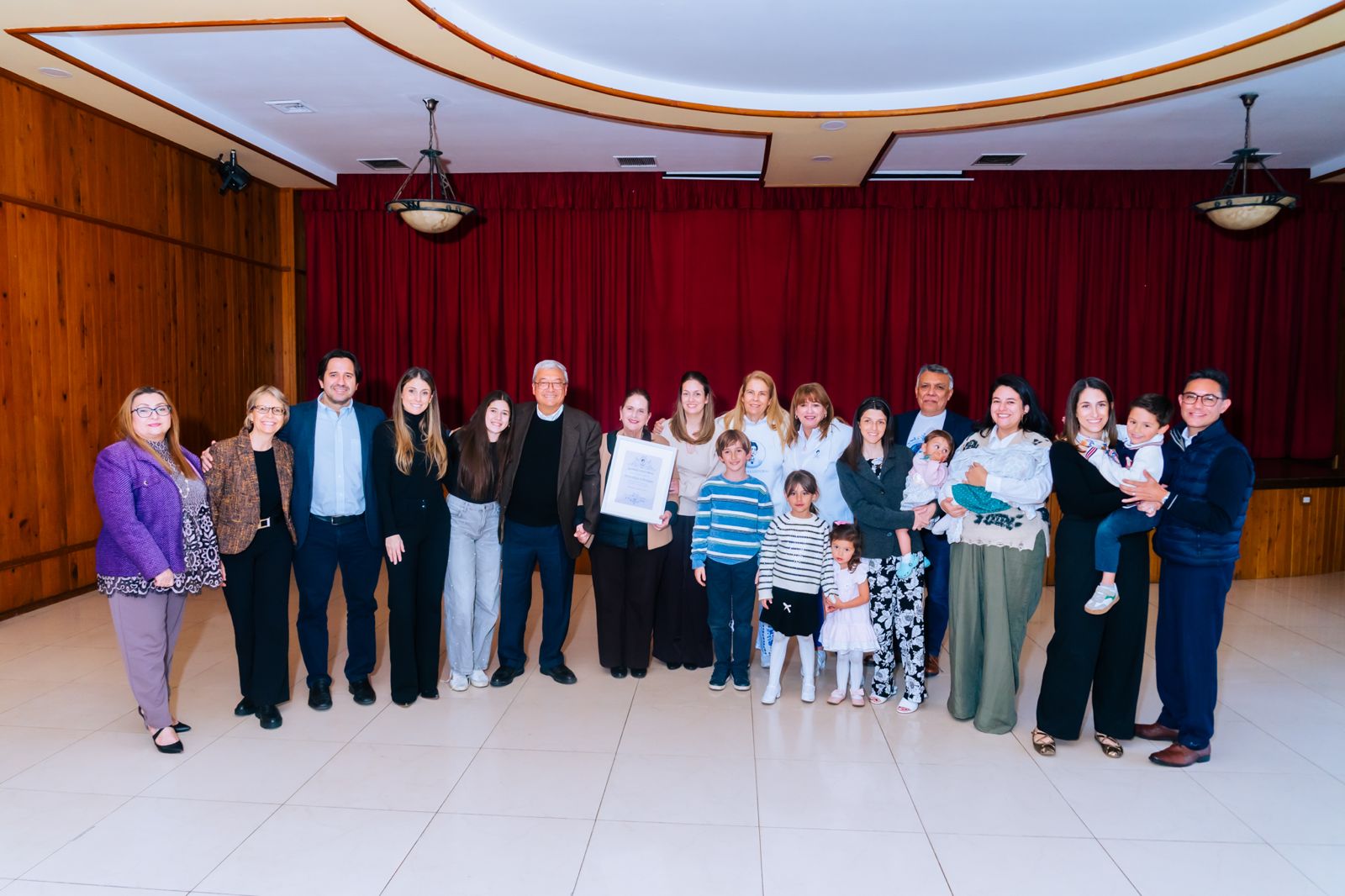 La Pepita Editorial reconoce a María Elena Schlesinger por su obra Memorias de un conejo